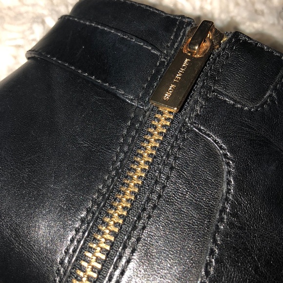 Michael Kors booties - Picture 5 of 5